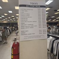 vuori Warehouse Sale