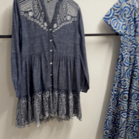 Area Stars Sample Sale