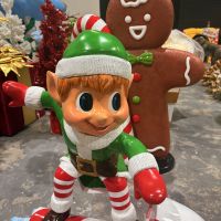 American Christmas Holiday Decoration Warehouse Sample Sale