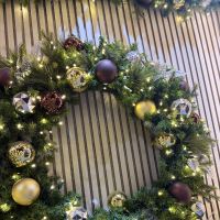 American Christmas Holiday Decoration Warehouse Sample Sale