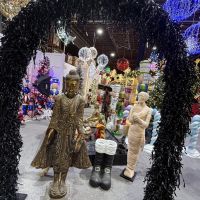 American Christmas Holiday Decoration Warehouse Sample Sale